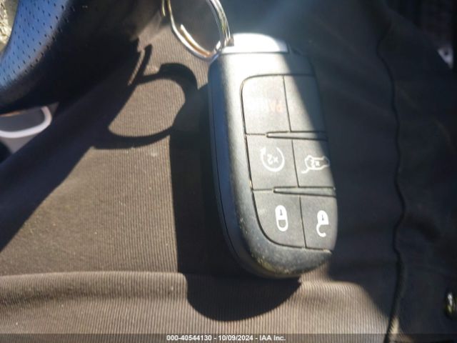 1C4RJFDJXLC147066 Jeep Grand Cherokee Srt