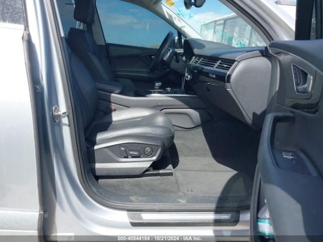WA1LAAF73KD001105 Audi Q7 55 Premium/55 Se Premium