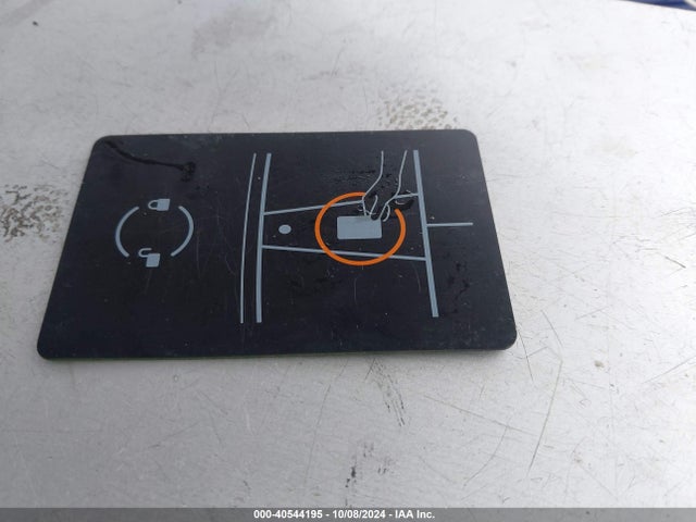 2024 TESLA MODEL Y 7SAYGDED3RF005437 Photo 10