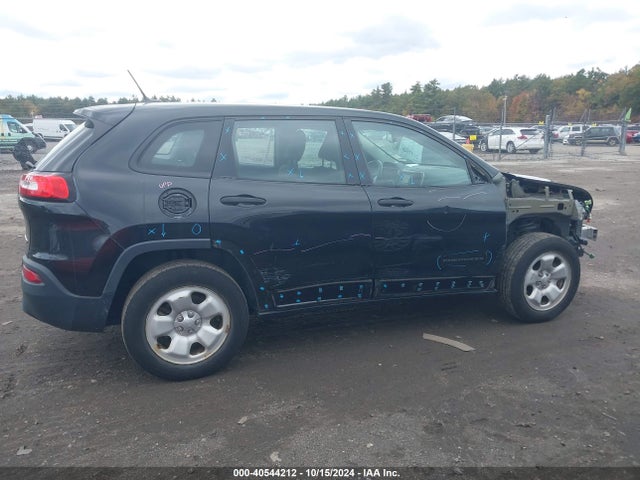 1C4PJMAB0EW141514 Jeep Cherokee Sport
