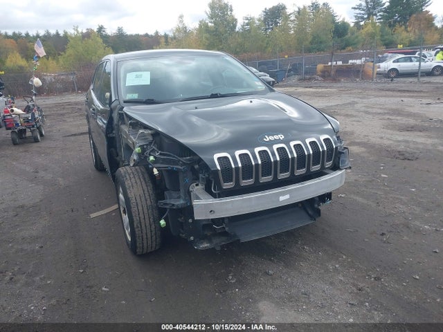 1C4PJMAB0EW141514 Jeep Cherokee Sport