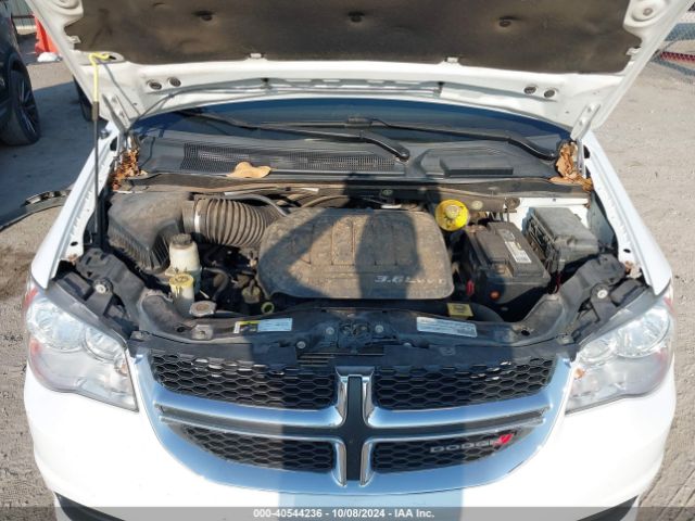 2C4RDGBG2FR581305 Dodge Grand Caravan American Value Pkg