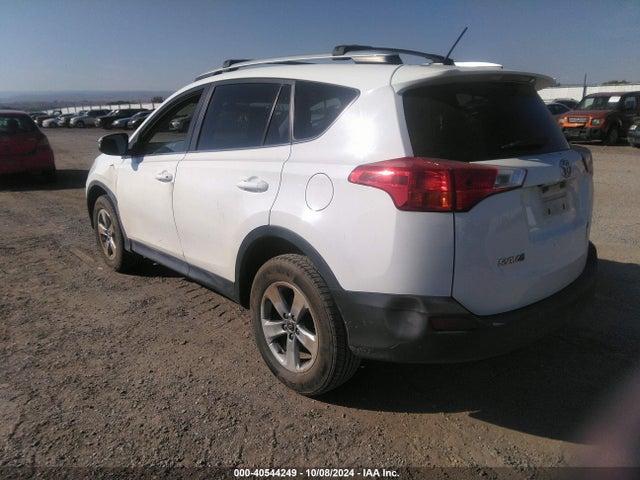 Toyota Rav4 Xle 2015 2T3WFREV6FW154640 Image 3