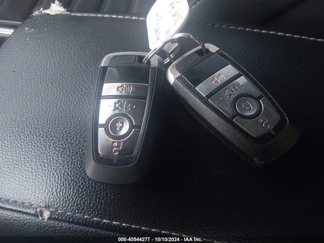 Ford FUSION SE 2019 3FA6P0T96KR254076 Image 11