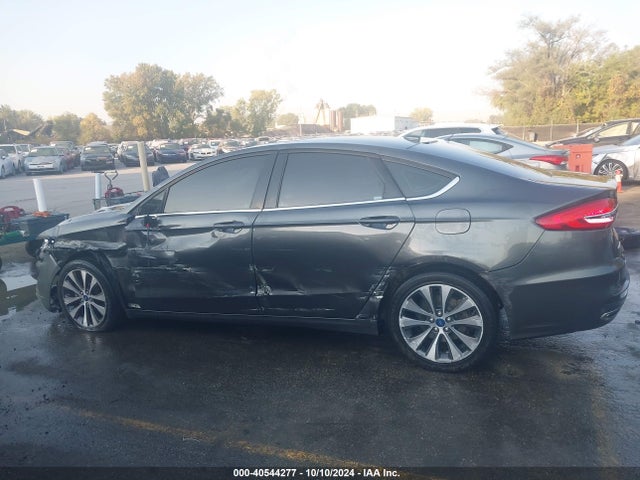 Ford FUSION SE 2019 3FA6P0T96KR254076 Image 14