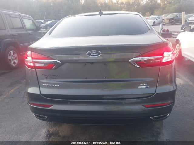 Ford FUSION SE 2019 3FA6P0T96KR254076 Image 16