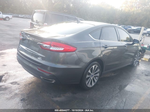 Ford FUSION SE 2019 3FA6P0T96KR254076 Image 4
