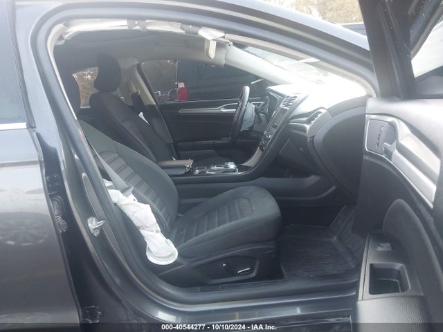 Ford FUSION SE 2019 3FA6P0T96KR254076 Image 5