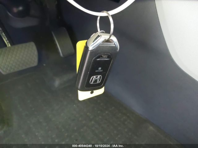 5FNYF6H0XKB028076 Honda Pilot Elite