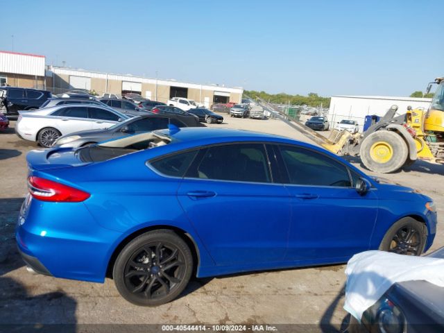3FA6P0HD4KR172795 Ford FUSION SE