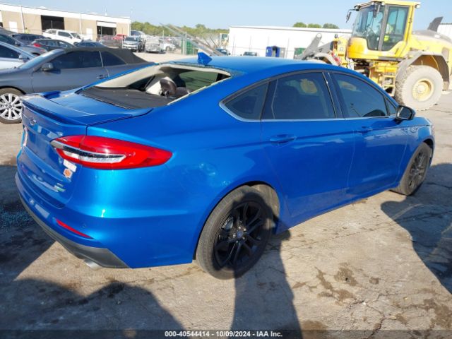 3FA6P0HD4KR172795 Ford FUSION SE