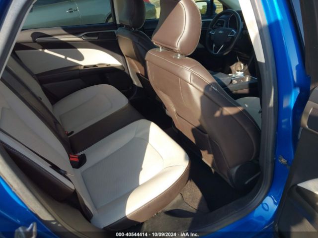 3FA6P0HD4KR172795 Ford FUSION SE