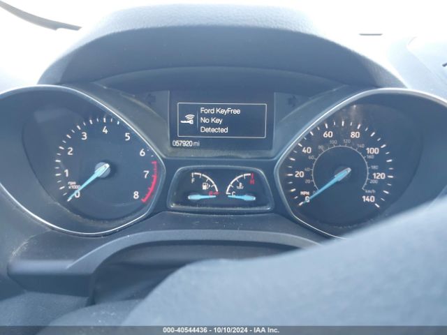 1FMCU9GD8KUA95557 Ford ESCAPE SE