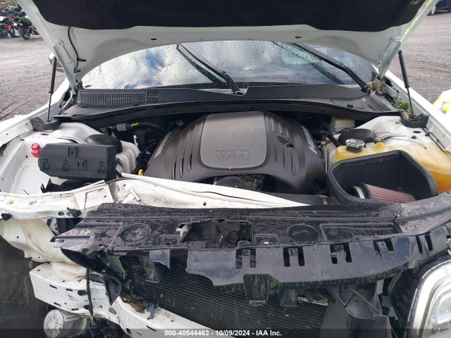 Chrysler 300c Awd 2014 2C3CCAKT3EH142397 Image 10