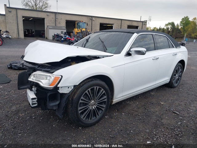 2C3CCAKT3EH142397 Chrysler 300c Awd