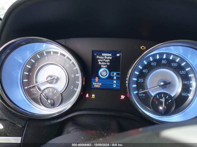Chrysler 300c Awd 2014 2C3CCAKT3EH142397 Image 7