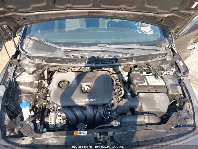 KIA FORTE LX 2018 3KPFK4A70JE226832 Image 10