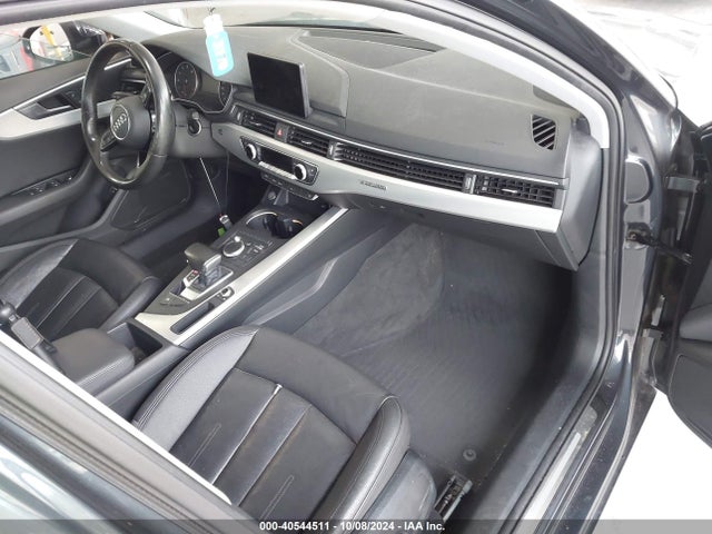 Audi A4 2.0t Premium 2017 WAUANAF44HN002710 Image 5