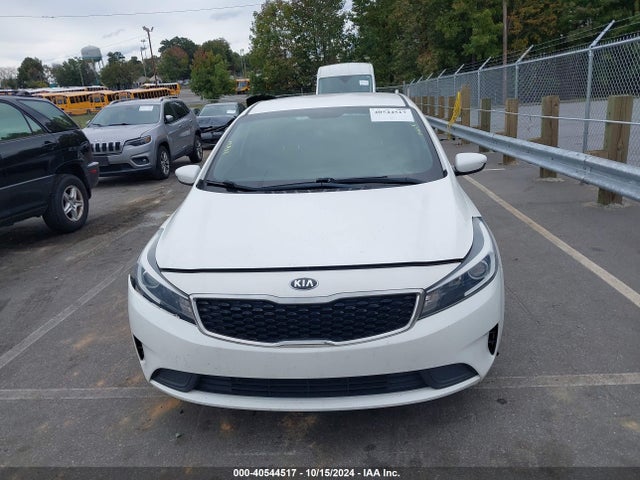 KIA FORTE LX 2018 3KPFL4A76JE242479 Image 13
