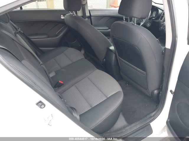 KIA FORTE LX 2018 3KPFL4A76JE242479 Image 8