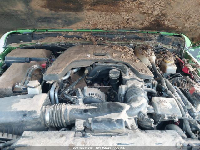 1C4HJXDG4JW238447 Jeep Wrangler Unlimited Sport S 4x4