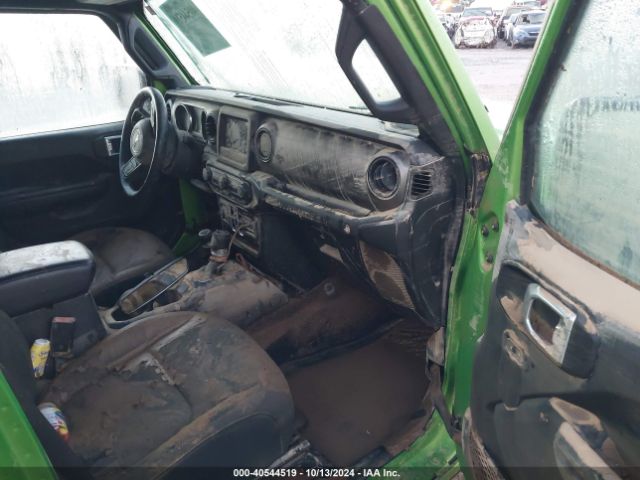1C4HJXDG4JW238447 Jeep Wrangler Unlimited Sport S 4x4