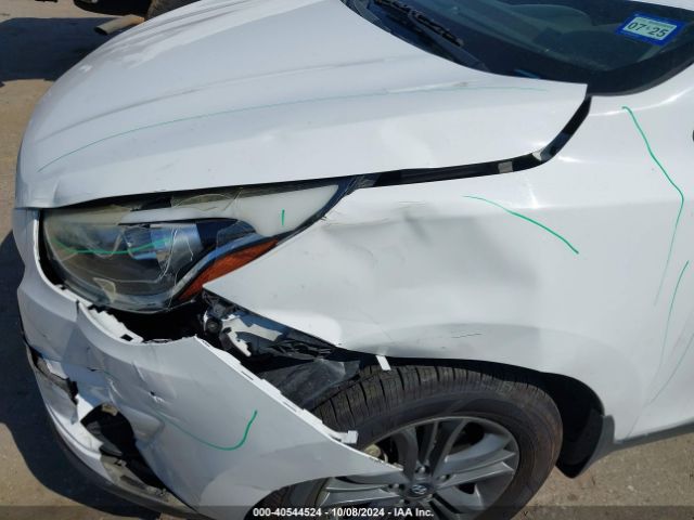 KM8JT3AF0FU086763 Hyundai TUCSON GLS