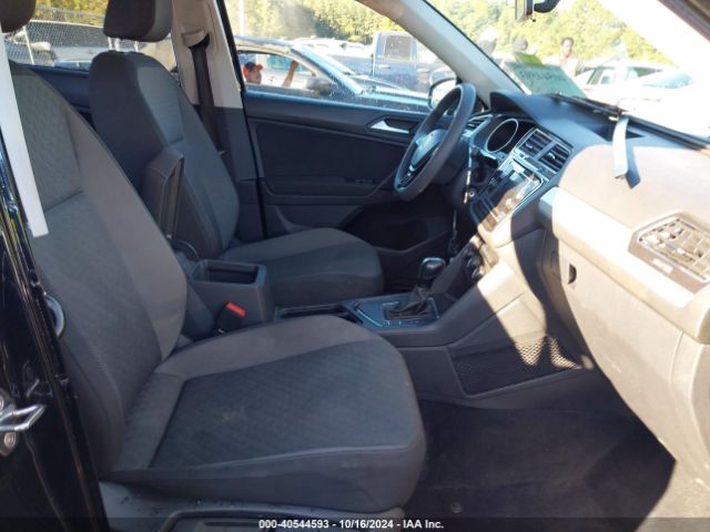 3VV1B7AX6KM041186 Volkswagen Tiguan 2.0t S