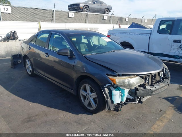 2014 4T1BF1FK1EU321417 main image
