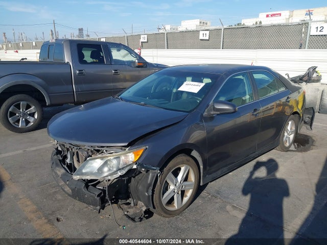 Toyota CAMRY SE 2014 4T1BF1FK1EU321417 Image 2