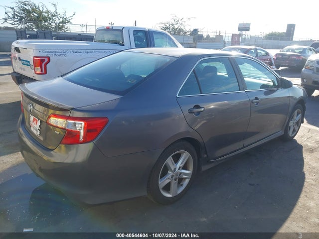 Toyota CAMRY SE 2014 4T1BF1FK1EU321417 Image 4