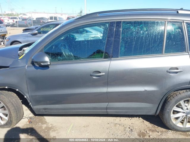 WVGAV7AX8FW590444 Volkswagen TIGUAN SE
