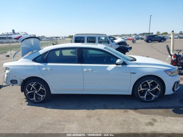 1VWMA7A32LC023960 Volkswagen Passat 2.0t R-line
