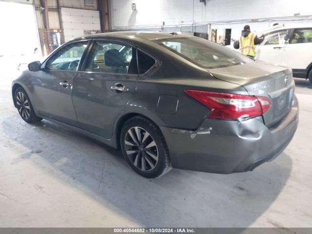 1N4AL3AP8HC188792 Nissan Altima 2.5 Sl