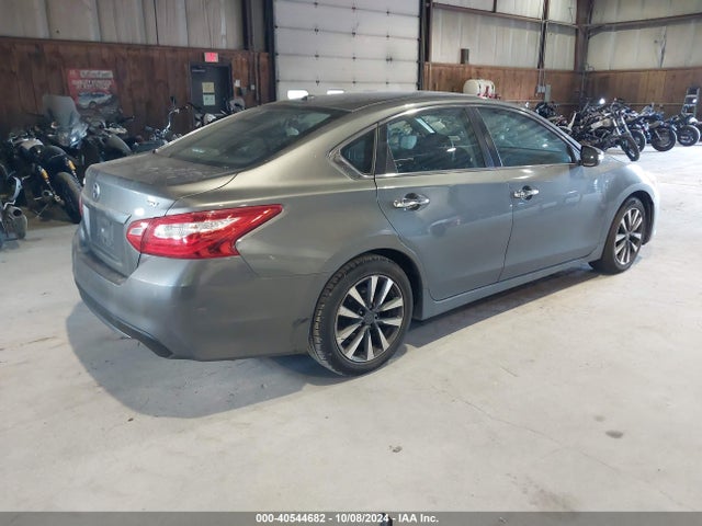 1N4AL3AP8HC188792 Nissan Altima 2.5 Sl