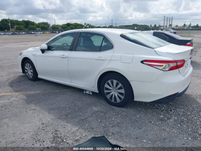 4T1B31HK8JU505625 Toyota Camry Hybrid Le