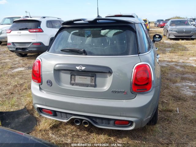 WMWXU3C54F2B57992 Mini Hardtop Cooper S
