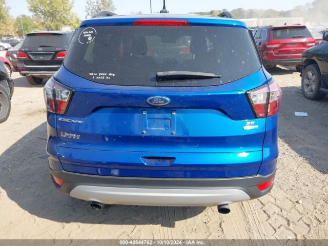 1FMCU9GD1JUD59670 Ford ESCAPE SE