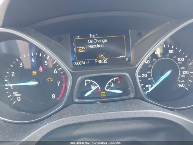 1FMCU9GD1JUD59670 Ford ESCAPE SE