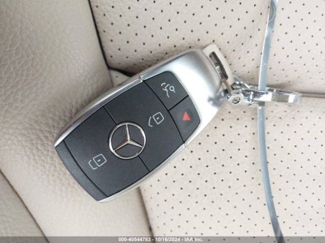 W1N0G8EB1NV341320 Mercedes-Benz Glc 300 4matic Suv