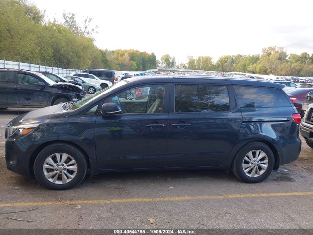 KIA SEDONA LX 2016 KNDMB5C10G6108204 Image 14