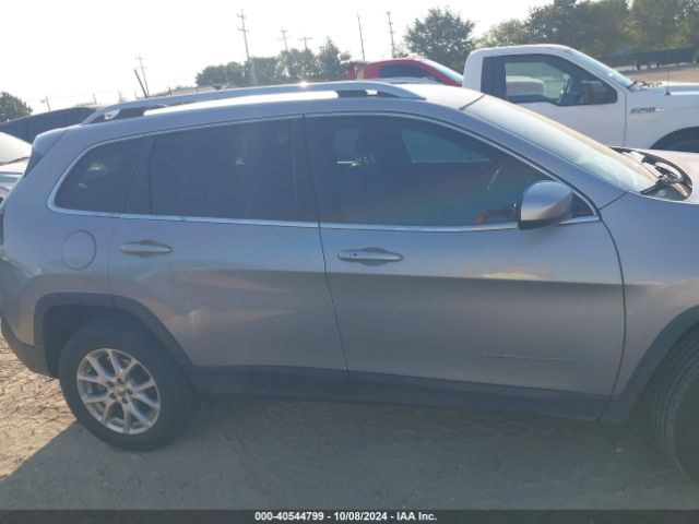 1C4PJLLB0JD511518 Jeep Cherokee Latitude Plus Fwd