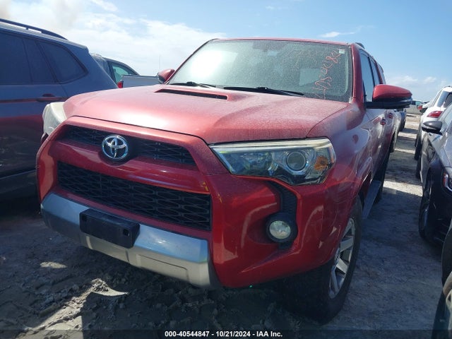 Toyota 4runner Trail Premium 2014 JTEBU5JR2E5173466 Image 2
