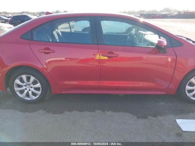 5YFEPMAE0MP181521 Toyota COROLLA LE