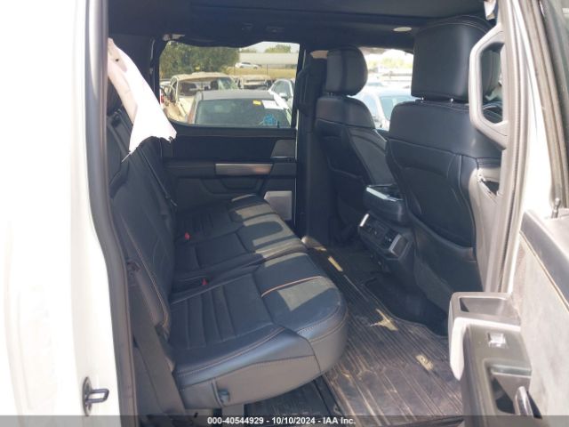1FTFW1E5XNFB61009 Ford F-150 Platinum