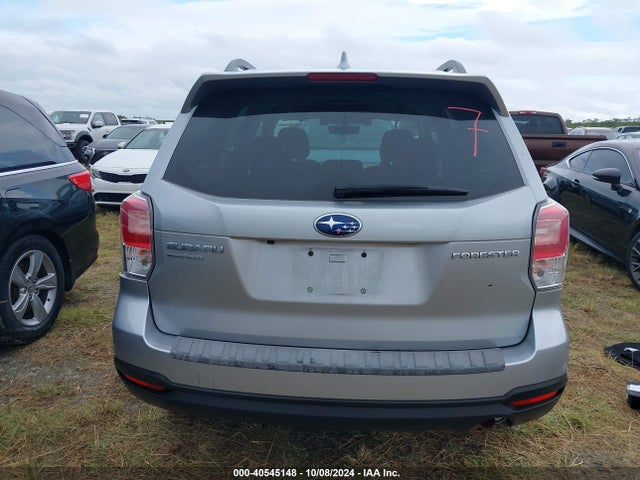 Subaru Forester 2.5i Premium 2018 JF2SJAGC3JH576472 Image 16