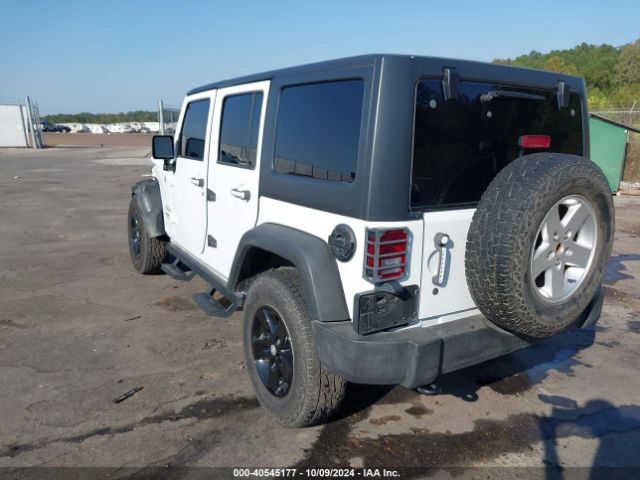 1C4HJWDG3GL323767 Jeep Wrangler Unlimited Sport