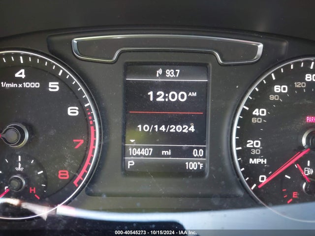 WA1GCCFS3HR015450 Audi Q3 2.0t Premium