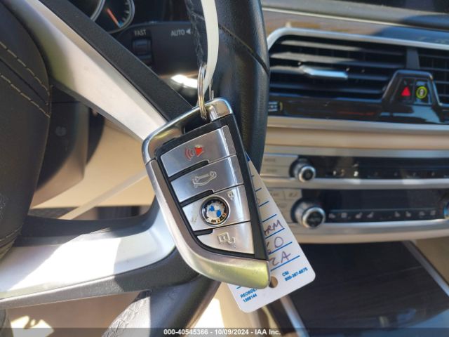 WBA7F0C52GGL99660 BMW 750i