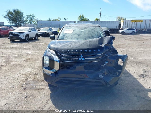Mitsubishi Outlander Es 2.5 2023 JA4J4TA81PZ008428 Image 12